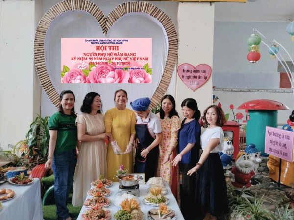 HỘI THI “PHỤ NỮ ĐẢM ĐANG” –  TÔN VINH VẺ ĐẸP NGƯỜI PHỤ NỮ VIỆT NAM