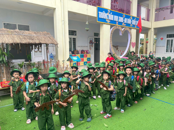 TRƯỜNG MẦM NON VĨNH THẠNH TỔ CHỨC CHƯƠNG TRÌNH “CHÚNG EM LÀ CHIẾN SĨ TÍ HON” SÔI NỔI – Ý NGHĨA – GIÀU TÍNH GIÁO DỤC   