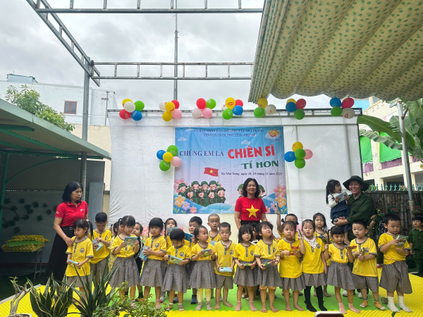 TRƯỜNG MẦM NON VĨNH THẠNH TỔ CHỨC CHƯƠNG TRÌNH “CHÚNG EM LÀ CHIẾN SĨ TÍ HON” SÔI NỔI – Ý NGHĨA – GIÀU TÍNH GIÁO DỤC   