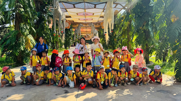 TRƯỜNG MẦM NON VĨNH THẠNH TỔ CHỨC CHO CHÁU THAM QUAN TRẢI NGHIỆM LÀNG NGHỀ TRƯỜNG SƠN NĂM HỌC 2025-2026