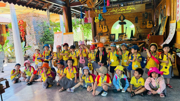 TRƯỜNG MẦM NON VĨNH THẠNH TỔ CHỨC CHO CHÁU THAM QUAN TRẢI NGHIỆM LÀNG NGHỀ TRƯỜNG SƠN NĂM HỌC 2025-2026
